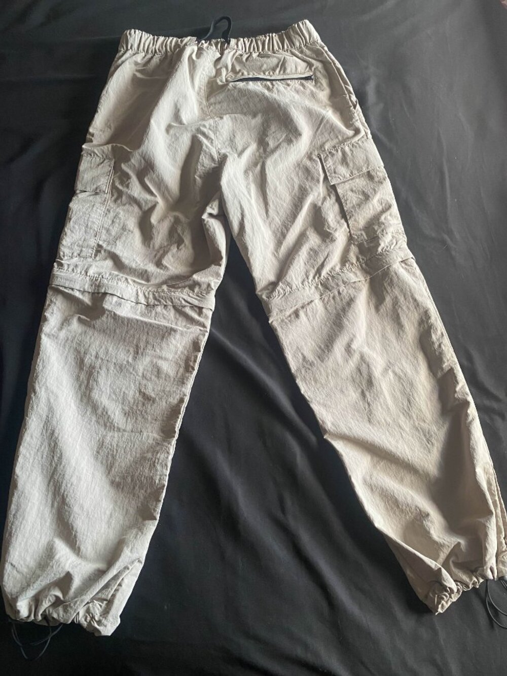 Urban Heritage Beige Parachute Cargo Pants Size S – Relaxed Fit - Picture 5 of 6